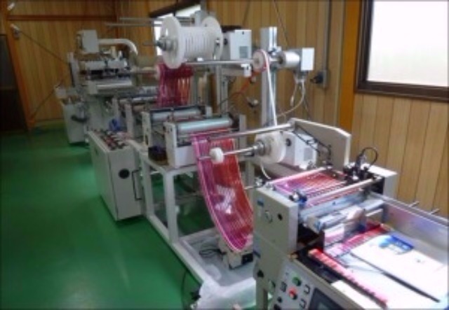 富士商工 UDP5000(フィルム加工機)